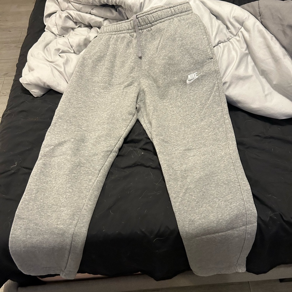 nike sweats